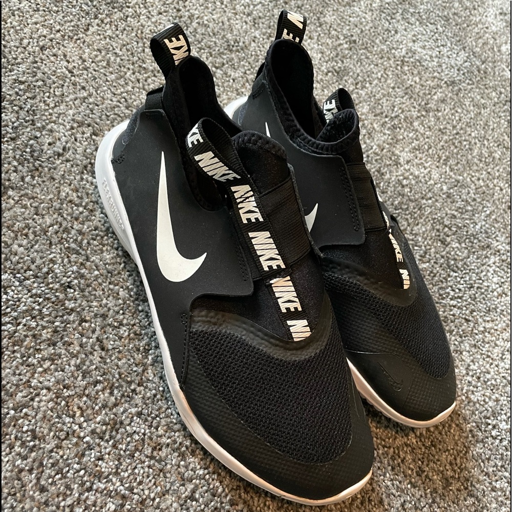 Nike flex runners